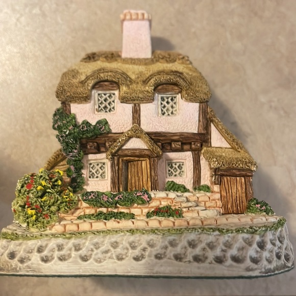 David Winter Cottages Set of 3 - Picture 5 of 15